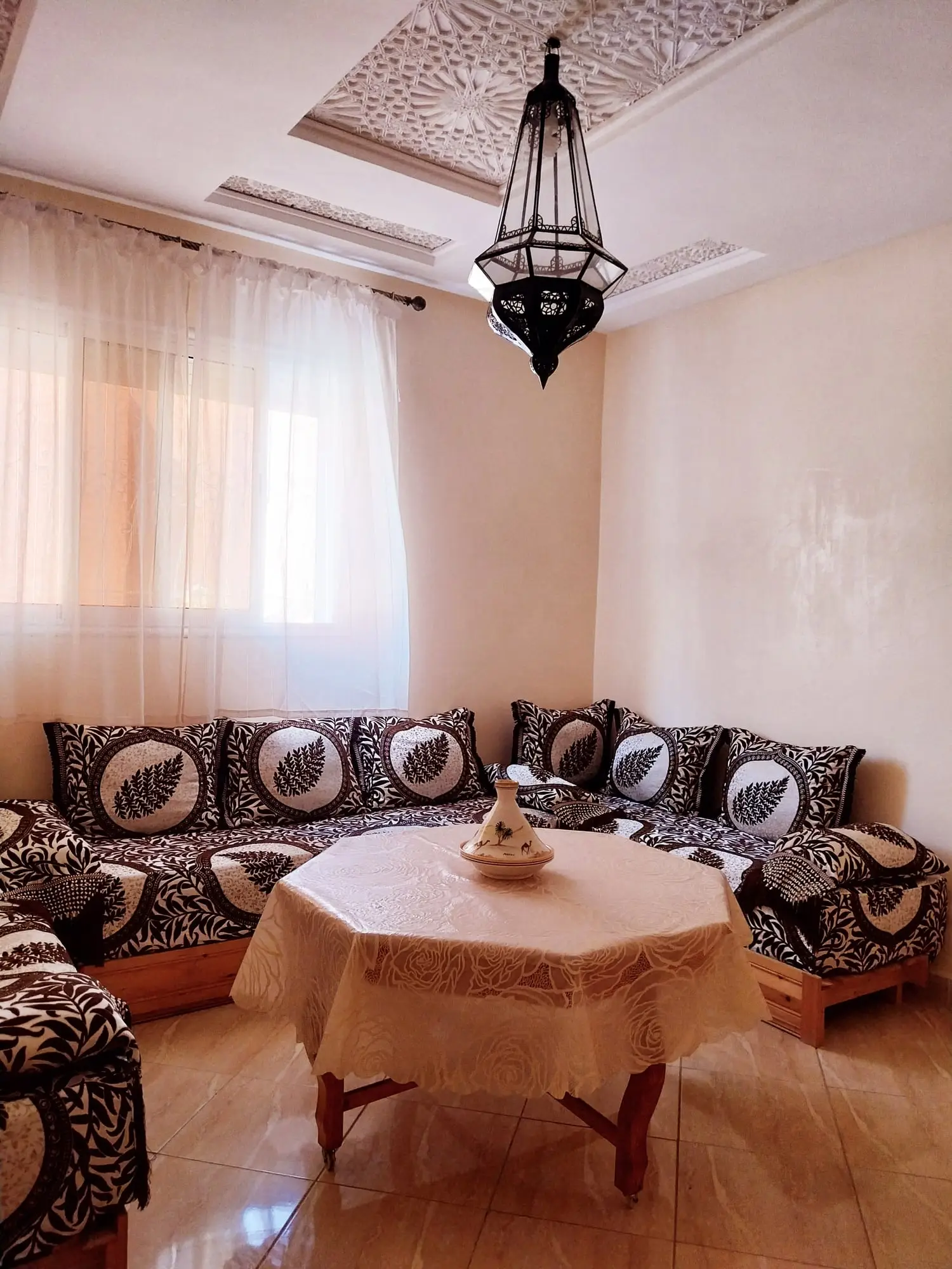 Asdi, Hay Mohammedi, Agadir